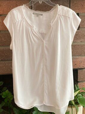 Daniel Rainn / Bernal Split Neck Blouse / White / Size LARGE